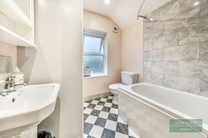 Photo 16- click for photo gallery